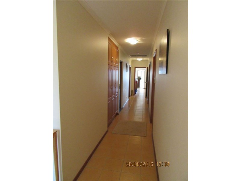 61 Wentworth Parade, Hindmarsh Island SA 5214