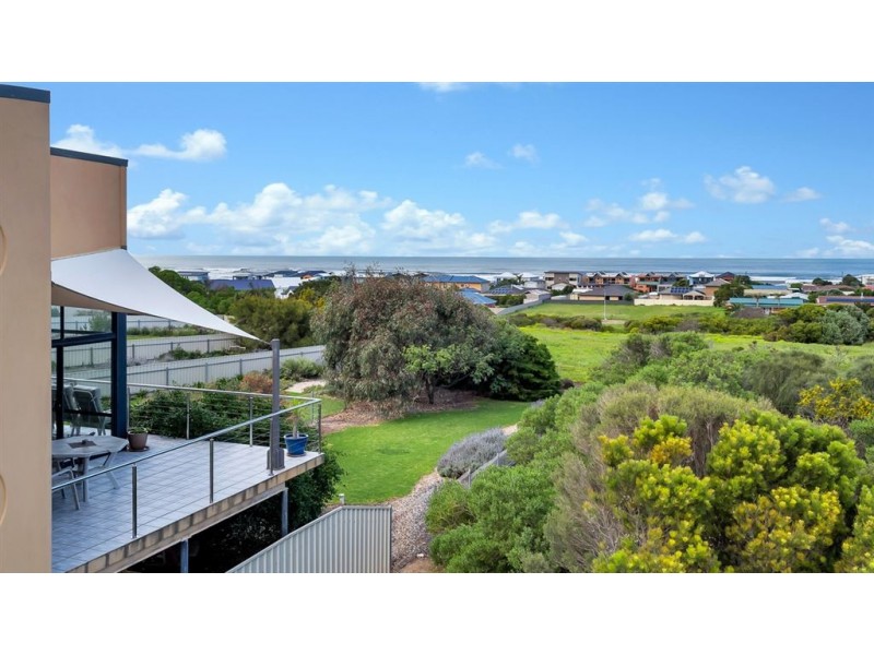33 Padman Crescent, Middleton SA 5213