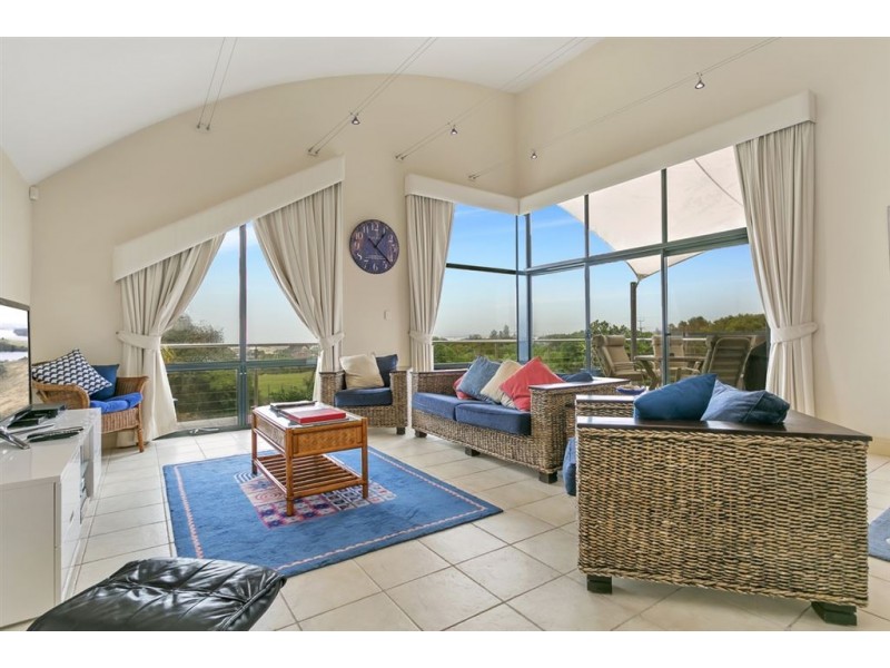 33 Padman Crescent, Middleton SA 5213