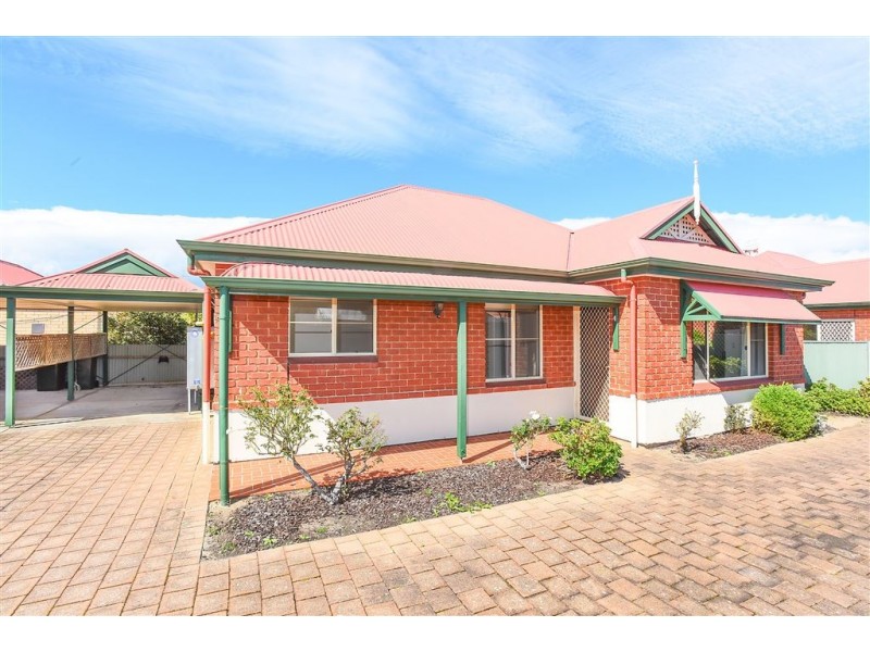 4/32 Hill Street, Victor Harbor SA 5211