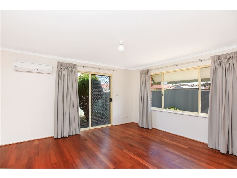 4/32 Hill Street, Victor Harbor SA 5211