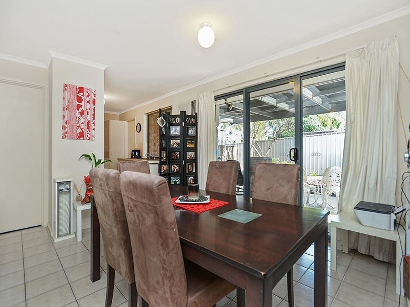 2/4 Davoren Court, Victor Harbor SA 5211