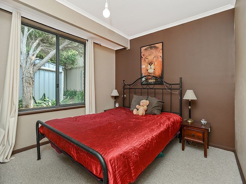 2/4 Davoren Court, Victor Harbor SA 5211