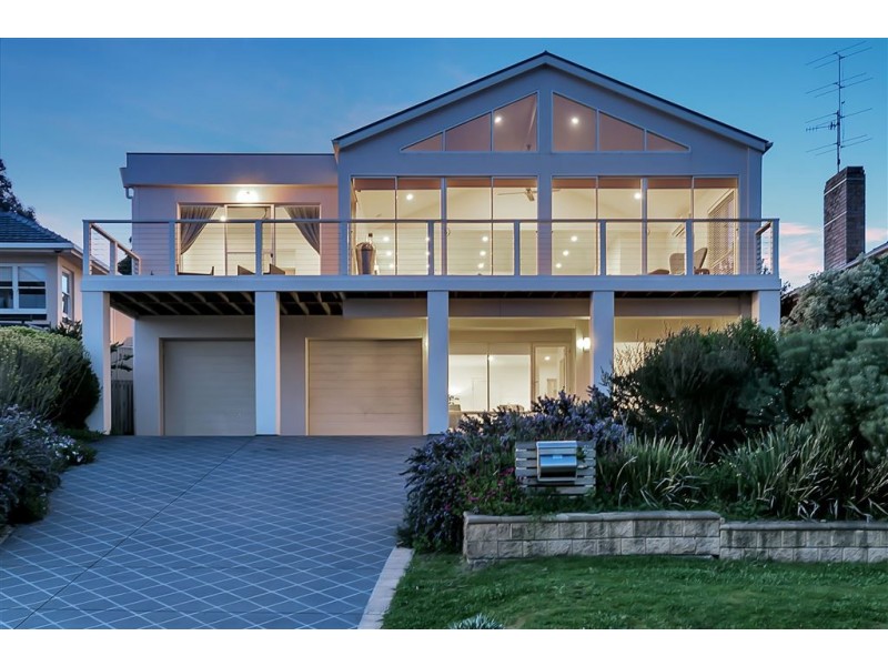 5 High Street, Victor Harbor SA 5211