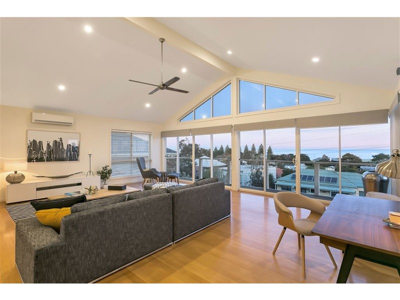 5 High Street, Victor Harbor SA 5211