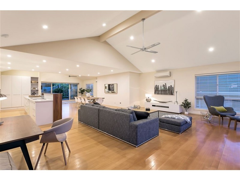 5 High Street, Victor Harbor SA 5211