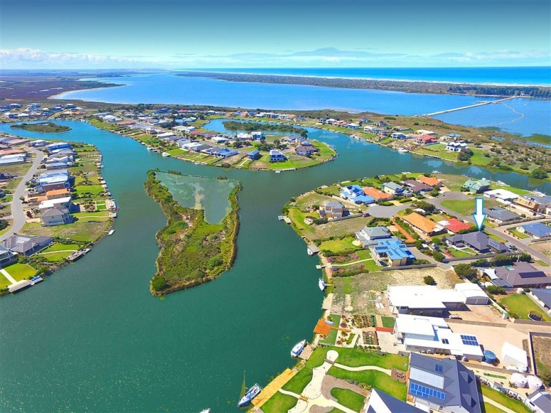 16 Arcadia Avenue, Hindmarsh Island SA 5214