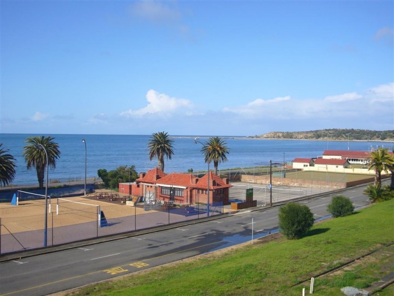 403/162 Hindmarsh Road, Victor Harbor SA 5211
