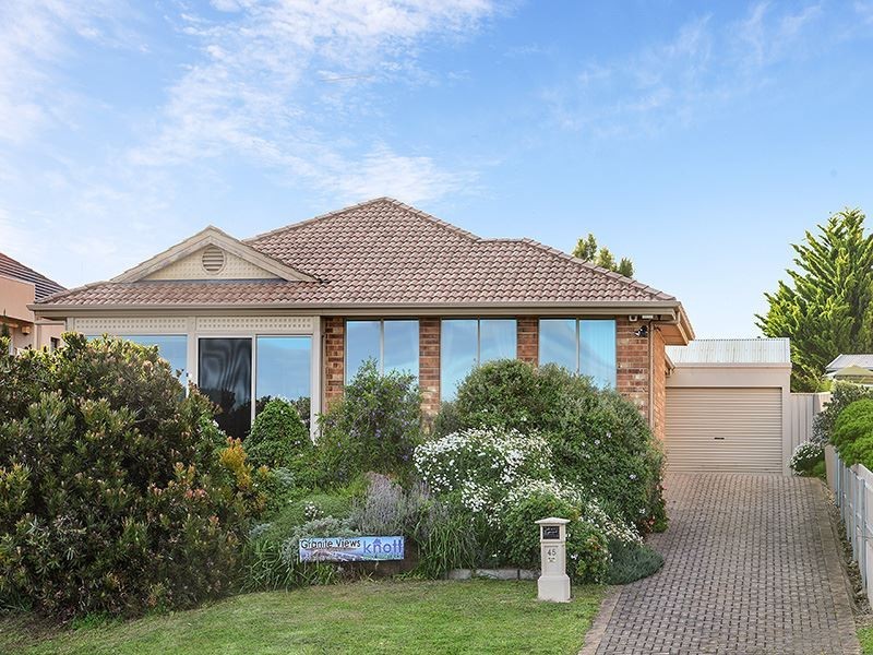 45 Hindmarsh Road, Mccracken SA 5211