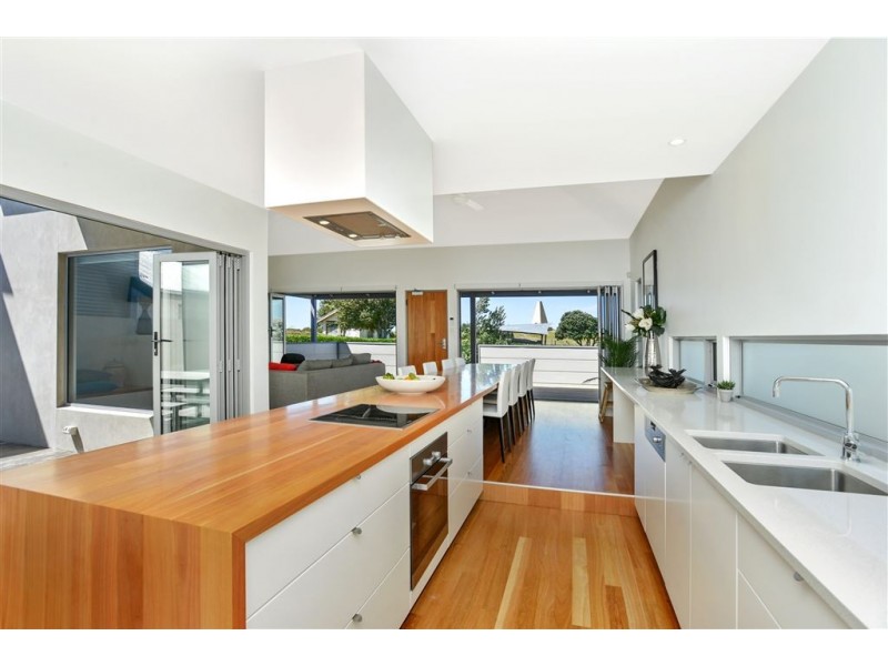 7 The Strand, Port Elliot SA 5212