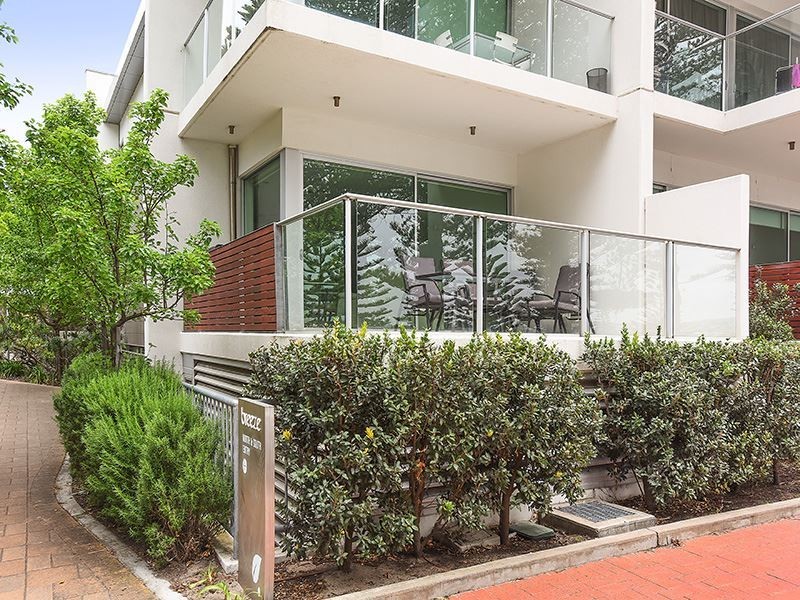 1/2-5 Flinders Parade, Victor Harbor SA 5211