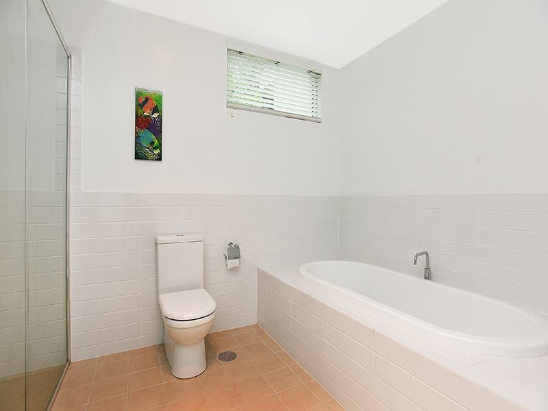 1/2-5 Flinders Parade, Victor Harbor SA 5211