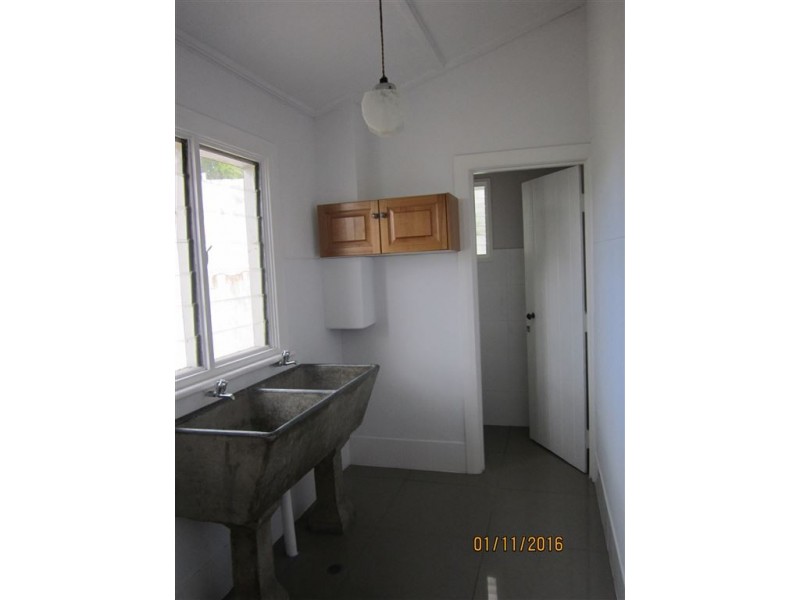 10 Swain Road, Victor Harbor SA 5211