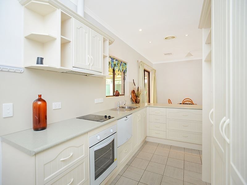 2A Johnston Street, Goolwa SA 5214