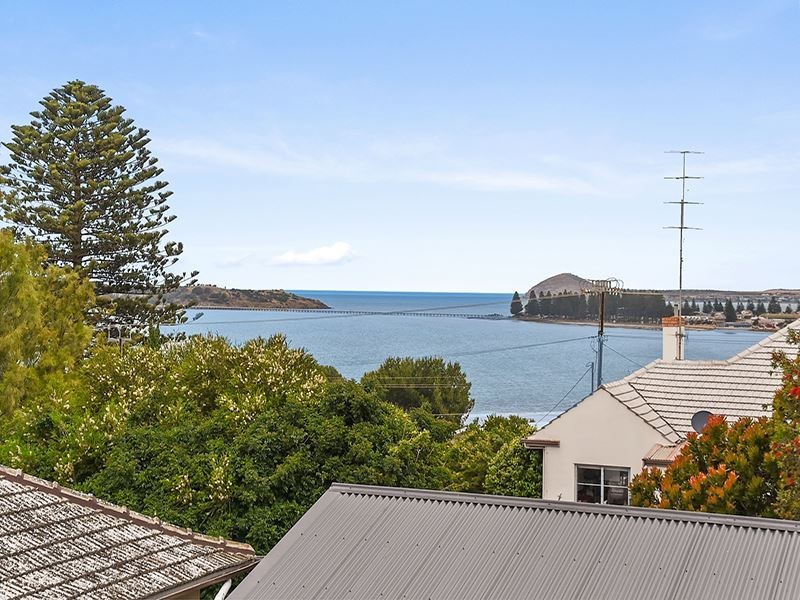 7 Donegal Street, Mccracken SA 5211