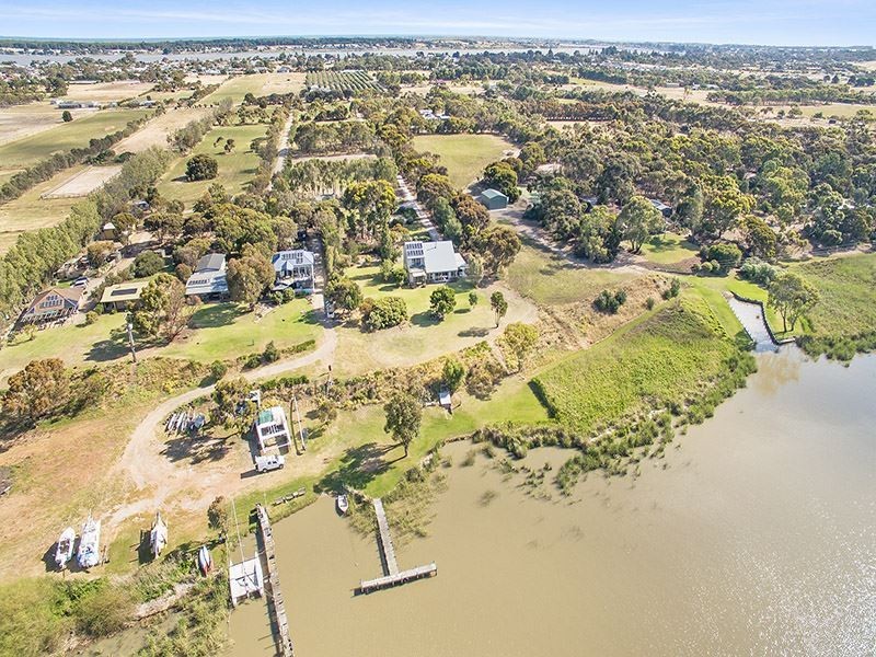 27 Fidock Road, Goolwa North SA 5214