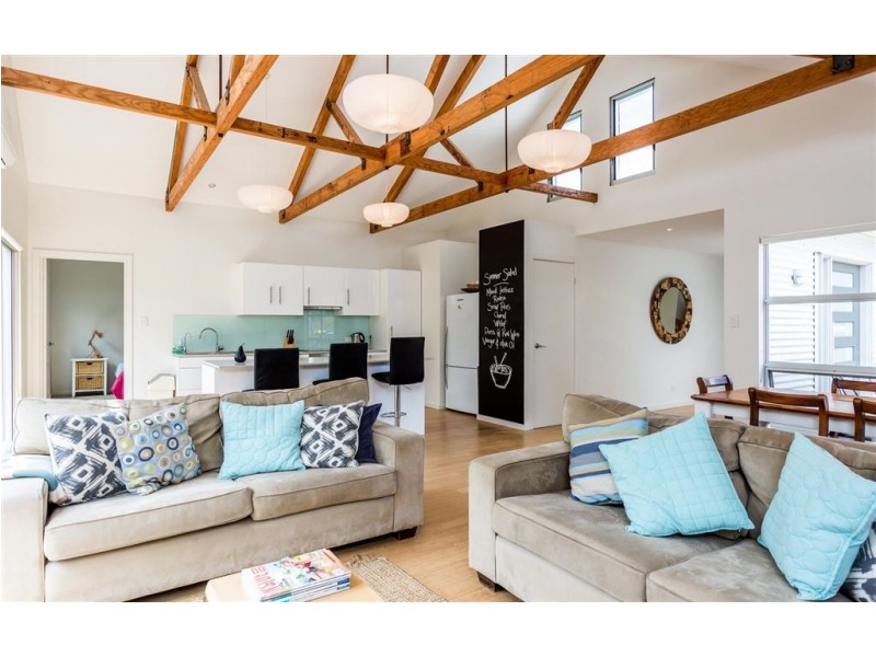 12 Watson Crescent, Port Elliot SA 5212