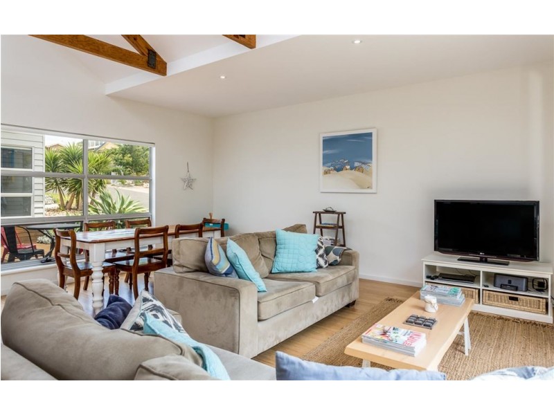 12 Watson Crescent, Port Elliot SA 5212