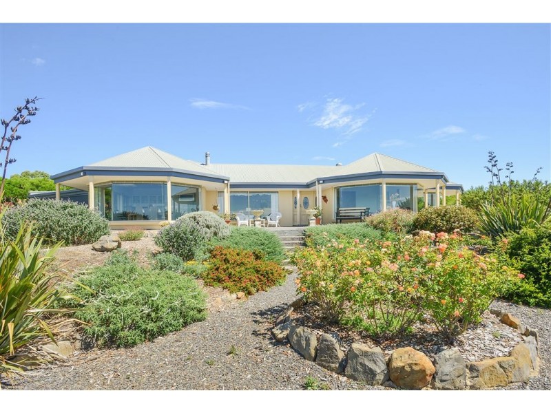 40 Tjilbruke Drive, Victor Harbor SA 5211