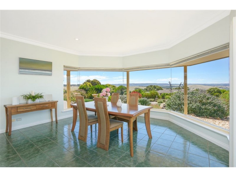 40 Tjilbruke Drive, Victor Harbor SA 5211