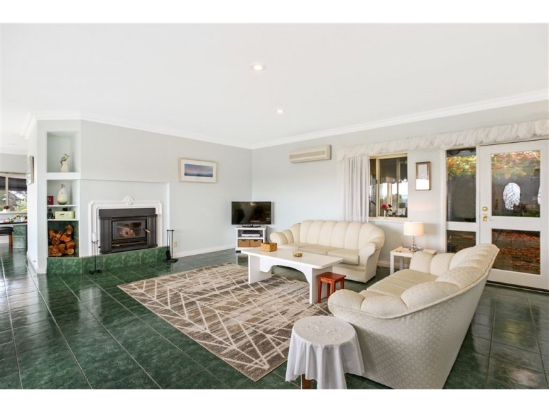 40 Tjilbruke Drive, Victor Harbor SA 5211