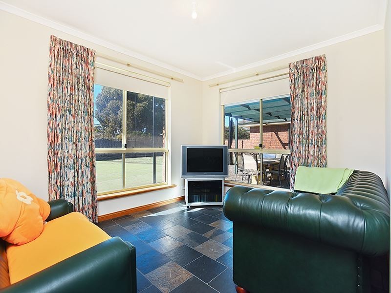 2 Clipper Court, Encounter Bay SA 5211