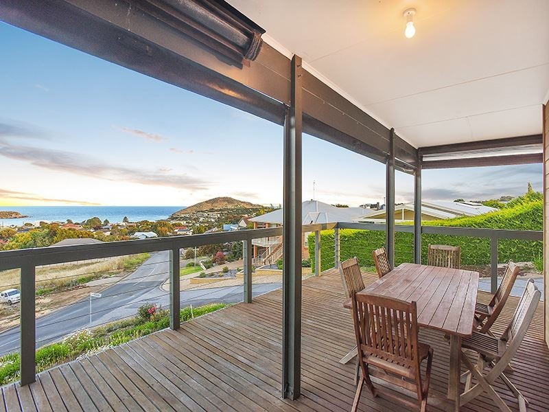 14 Joy Street, Encounter Bay SA 5211