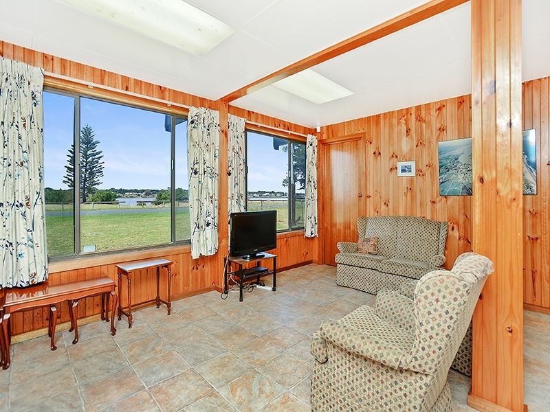 16 Liverpool Road, Goolwa North SA 5214