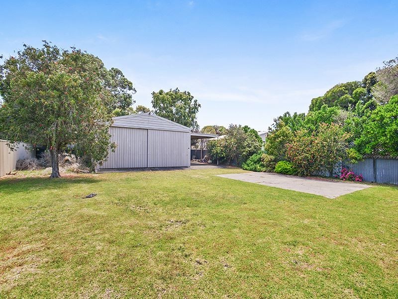 16 Liverpool Road, Goolwa North SA 5214