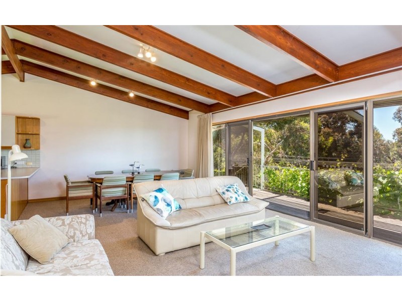 27 Solway Crescent, Encounter Bay SA 5211