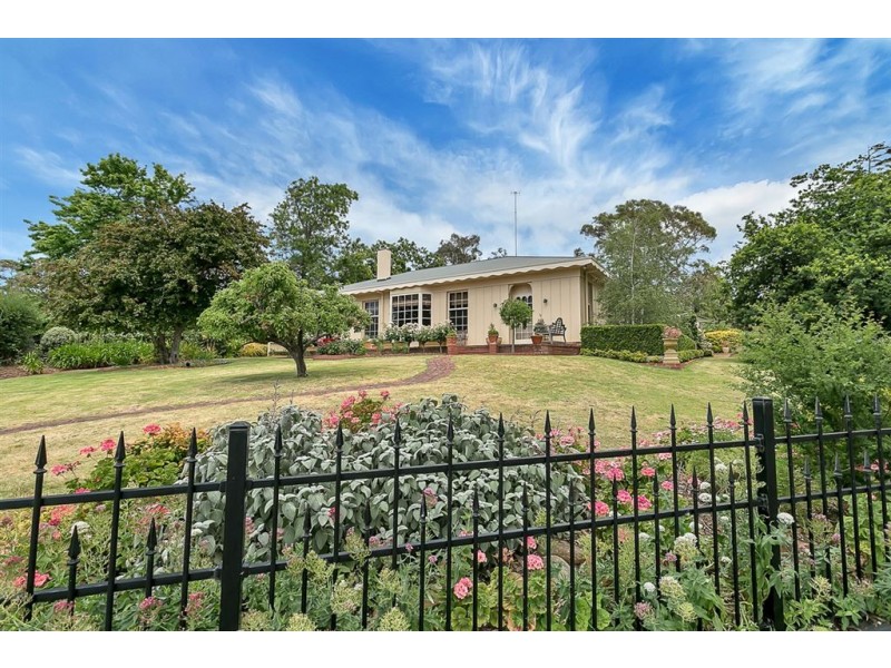 27-29 Pine Avenue, Victor Harbor SA 5211