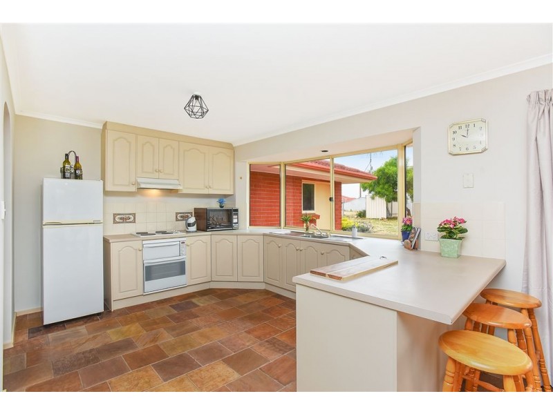 34 Underwood Avenue, Goolwa Beach SA 5214