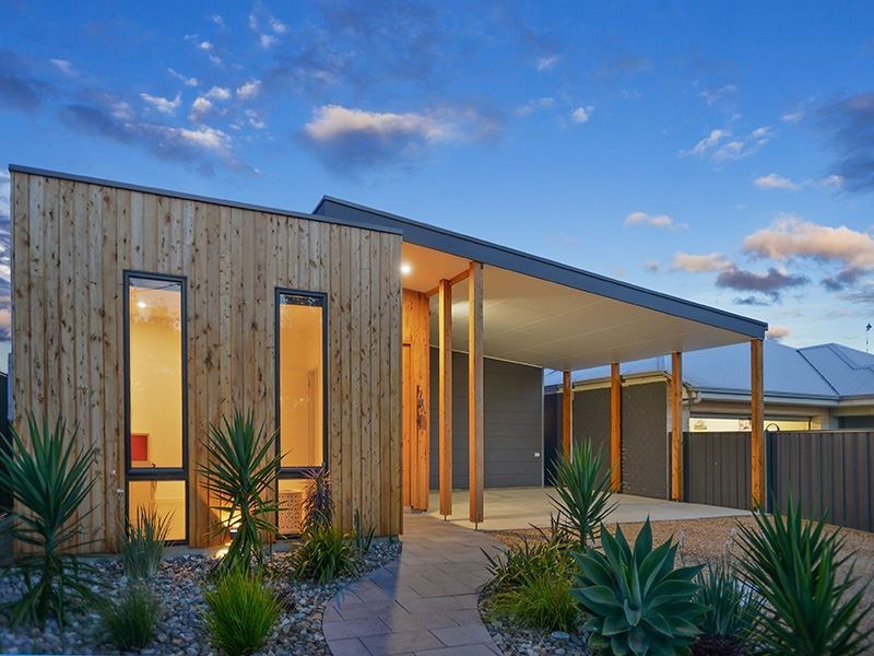 10 Mason Street, Port Elliot SA 5212