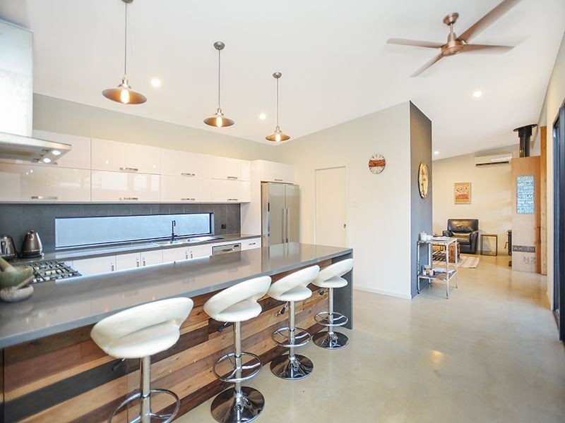 10 Mason Street, Port Elliot SA 5212