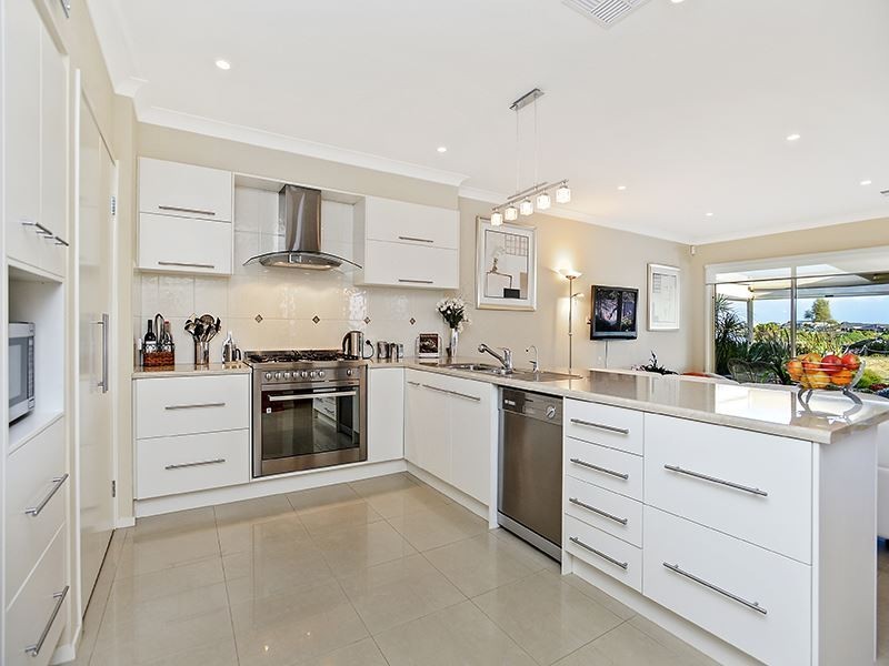 12 Providence Place, Hindmarsh Island SA 5214