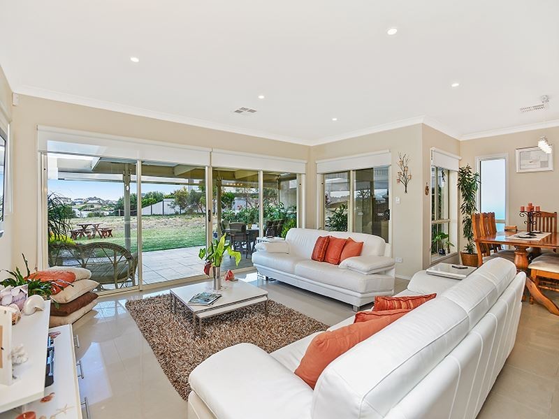 12 Providence Place, Hindmarsh Island SA 5214