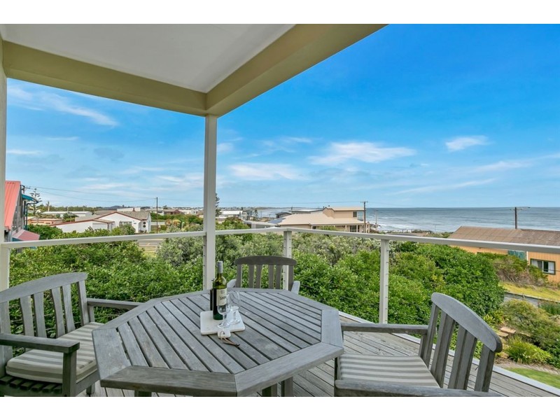 1b Seaview Avenue, Middleton SA 5213