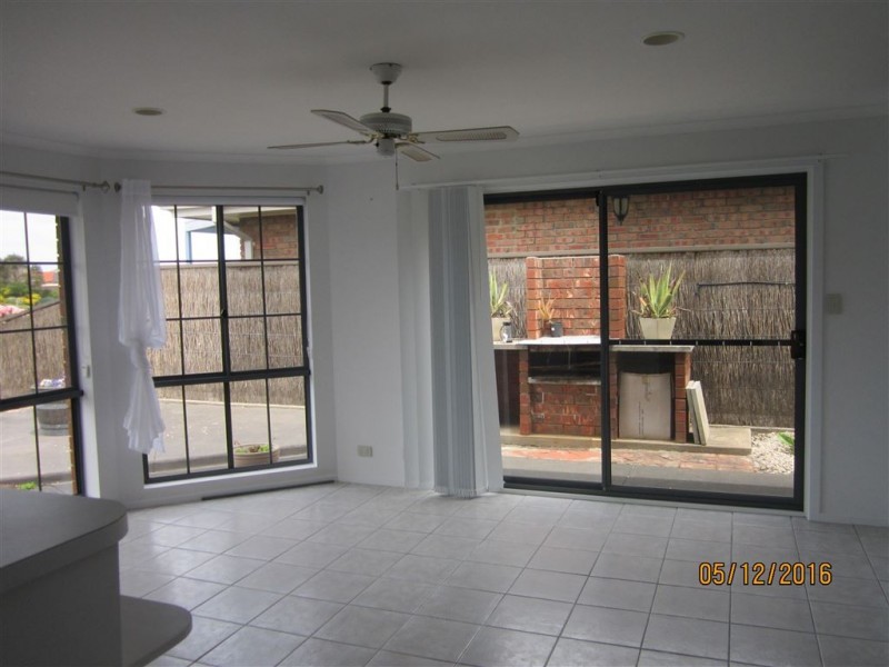 17 Matthew Flinders Drive, Encounter Bay SA 5211