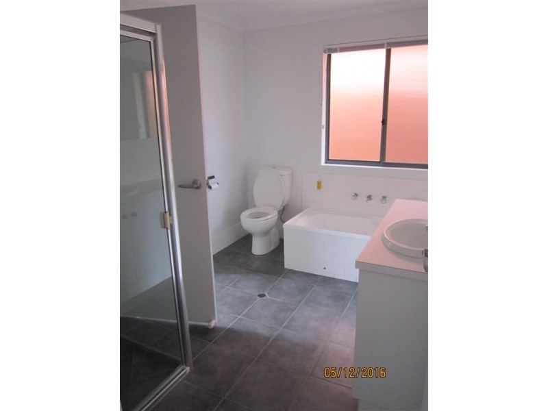 17 Matthew Flinders Drive, Encounter Bay SA 5211