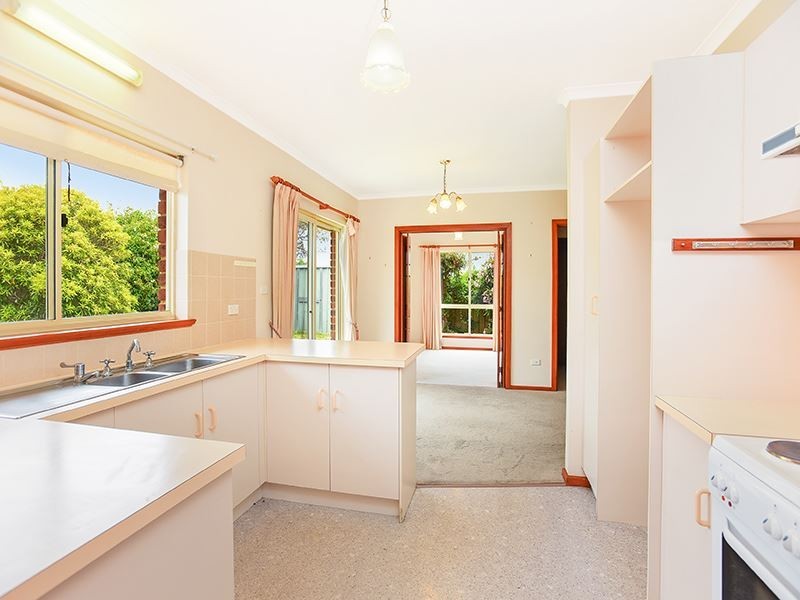 2/2 Wheaton Court, Victor Harbor SA 5211