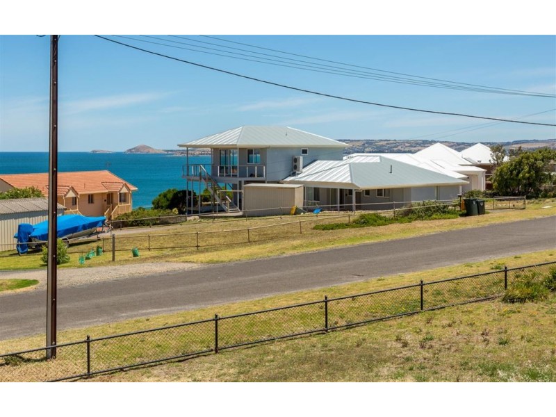 1 Seaview Road, Port Elliot SA 5212