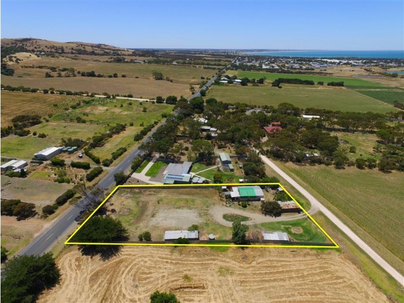 24 Mentone Road East, Hayborough SA 5211