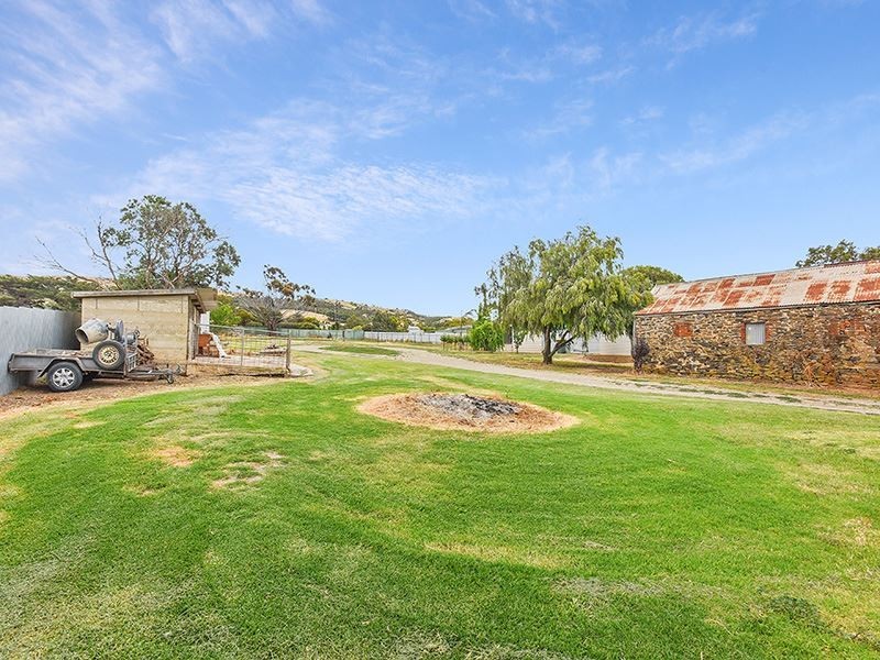 24 Mentone Road East, Hayborough SA 5211