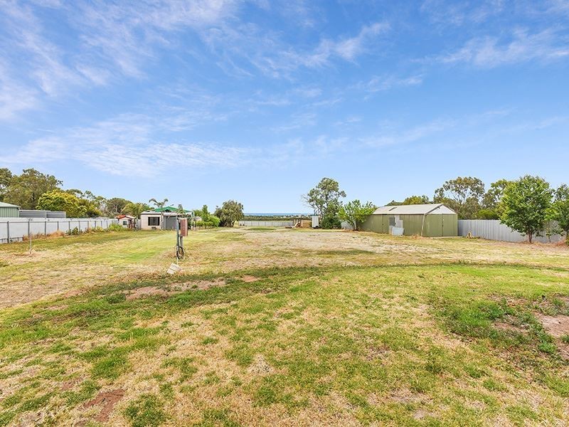24 Mentone Road East, Hayborough SA 5211