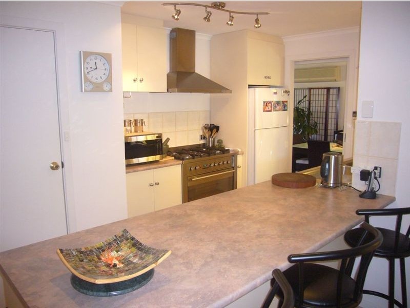 68 Lakeside Circuit, Encounter Bay SA 5211