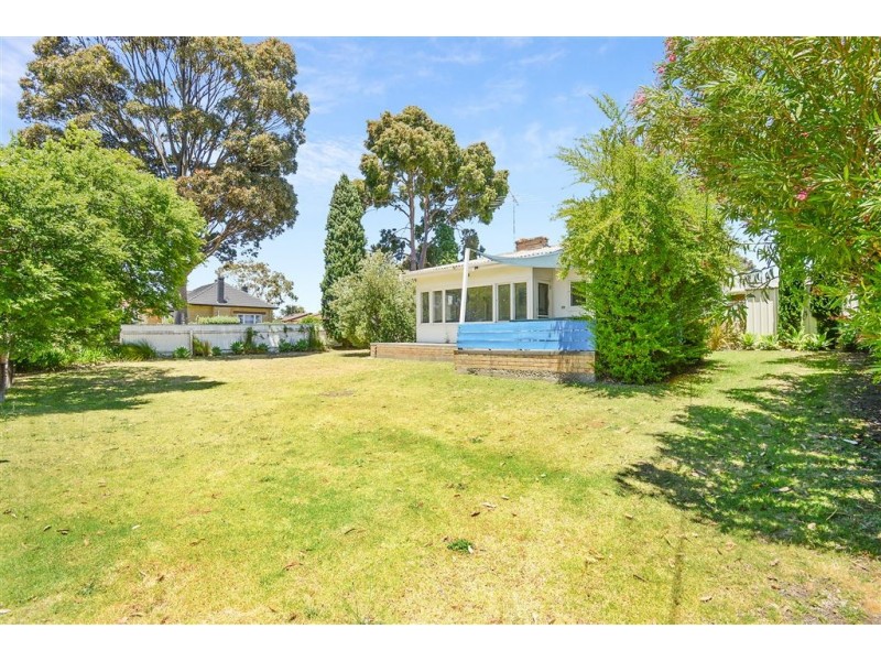 19 The Parkway, Victor Harbor SA 5211