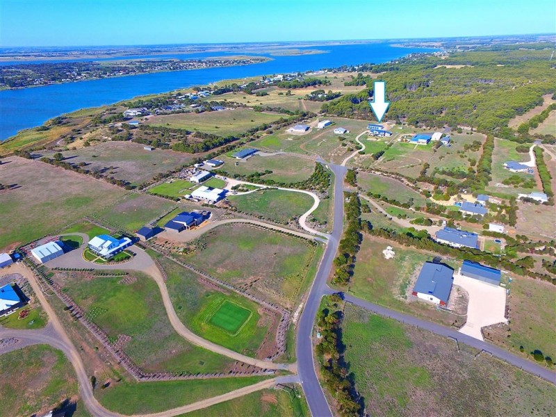 32 Gow Drive, Hindmarsh Island SA 5214