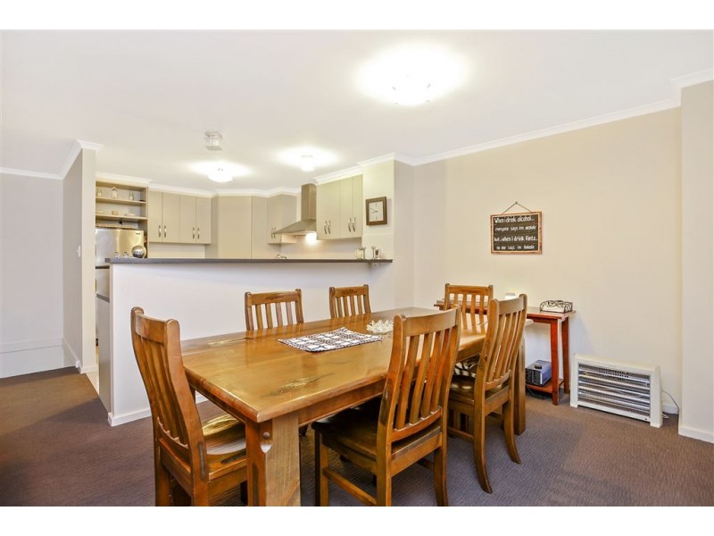 32 Gow Drive, Hindmarsh Island SA 5214