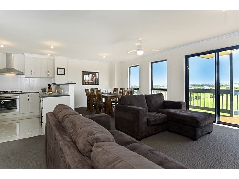 32 Gow Drive, Hindmarsh Island SA 5214