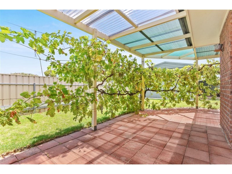 2 Chrystal Street, Goolwa SA 5214